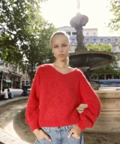American Dreams Milana LS Alpaca Pullover Lipstick Red
