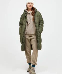 Peak Performance Quiver Down Parka Women Pine Needle