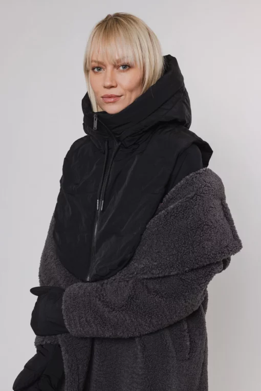 Rino & Pelle Tabita Hood Collar Black