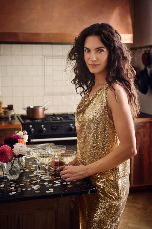 Part Two Malikka Top Gold