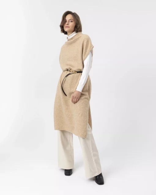 Holebrook Matilda Long Vest Caramel