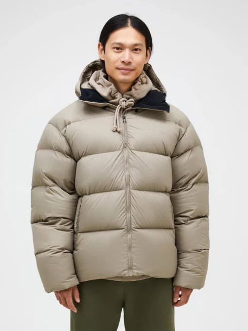 Peak Performance Frost Oversized Down Avid Beige