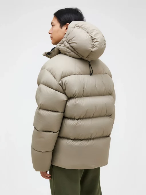 Peak Performance Frost Oversized Down Avid Beige