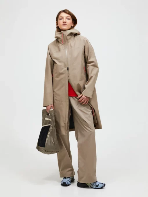 Peak Performance Treeline HIPE® Shell Parka Women Avid beige