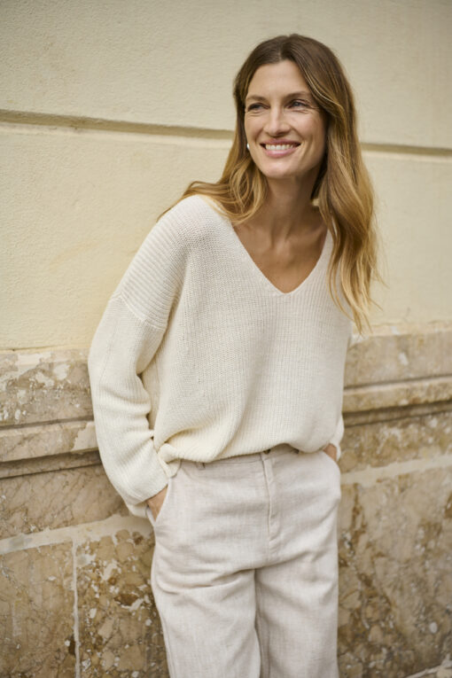 Part Two Etrona Pullover Eggnogg