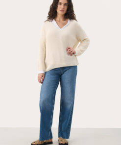 Part Two Etrona Pullover Eggnogg