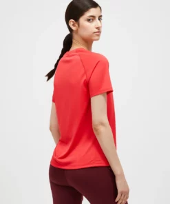 Peak Performance Active Tee Women Brilliant Red