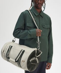 Fred Perry Classic Barrel bag Ecru/Night Green