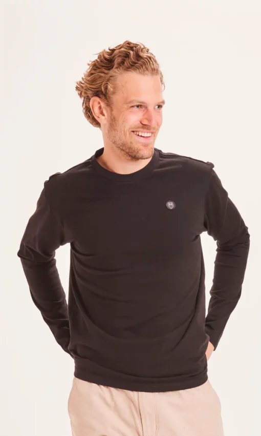 Knowledge Cotton Apparel Viggo Badge Long Sleeve Black Jet