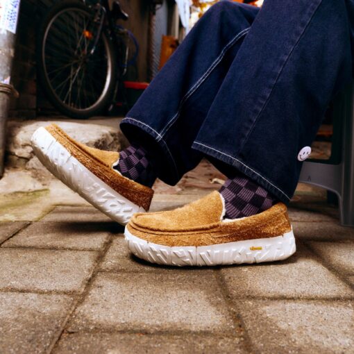 UGG Men's Ascot Vibram Wrap Tech Chestnut