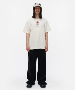 Marimekko Kioski Vihne Vihkiruusu Placement Offwhite