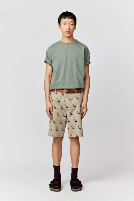 Makia Heeling Shorts Beige
