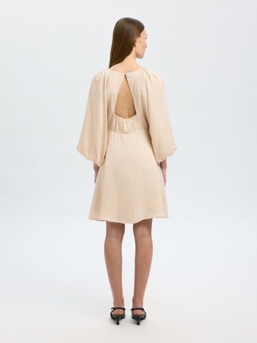 Slflaurina 3/4 Open Back Dress Sandshell