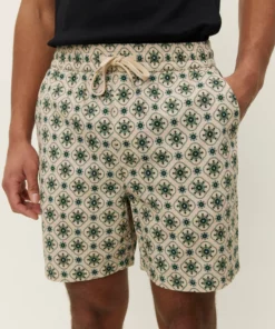 Les Deux Otto AOP Tapestry Shorts Ivory