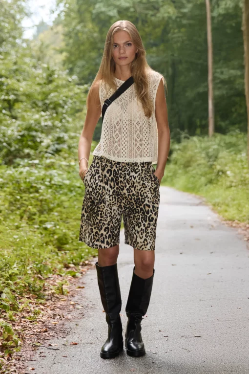 Rue de Femme Kalina Shorts Flint