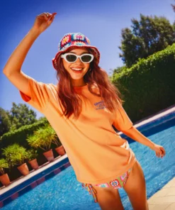 On Vacation Island Radio T-shirt Yellow