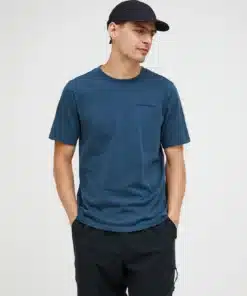 Peak Performance Original Small logo Tee Men Mountain Lake
