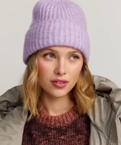 Makia Woman Linnea Beanie Lavender