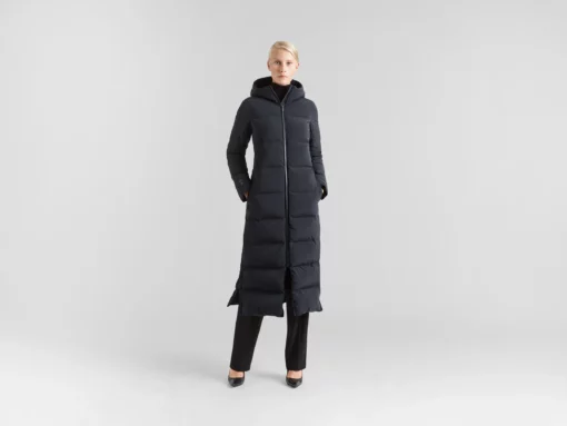UBER Technology + Tailoring INFINITY™ Coat Woman Black