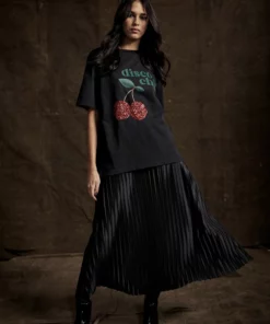 Aveny Vicky Pleated Skirt Black